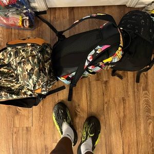 Meet your Posher, Logan